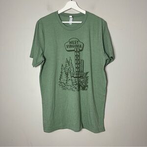Unbranded West Virginia The Mountain State Green Tee Large